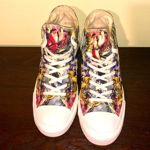 Converse Woman’s Chuck Taylor Lux Mid Canvas Trainers- Size 10